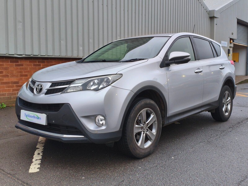 Used Toyota RAV4 2015 for sale - 77572431: Photo 6