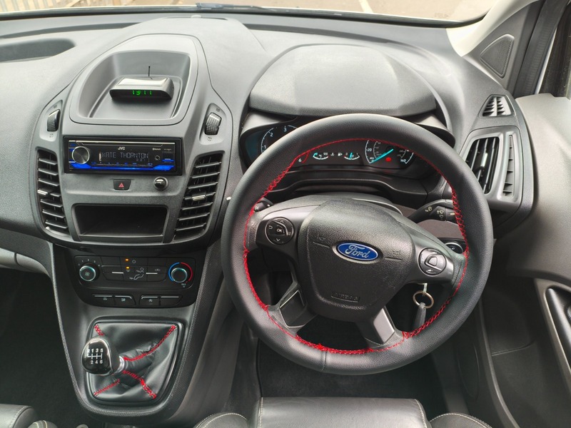 Used Ford Transit Connect 2018 for sale - 76313343: Photo 15