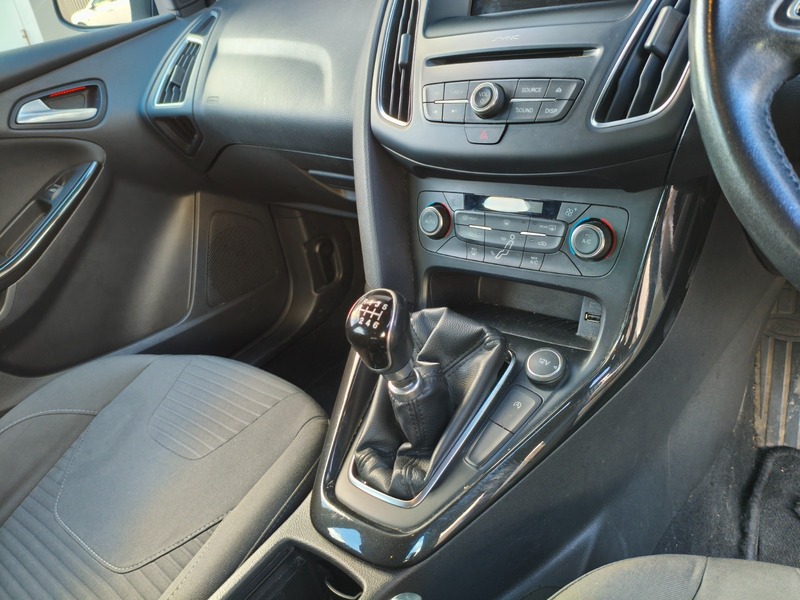 Used Ford Focus 2015 for sale - 77021746: Photo 24