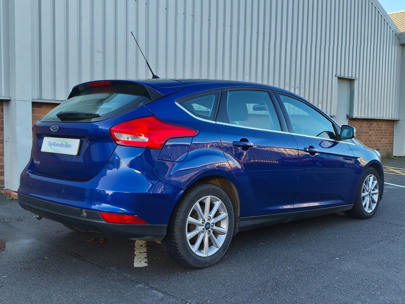 Used Ford Focus 2015 for sale - 77021746: Photo 8