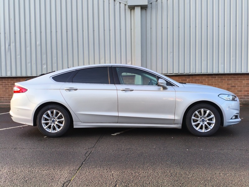 Used Ford Mondeo 2018 for sale - 77172874: Photo 2