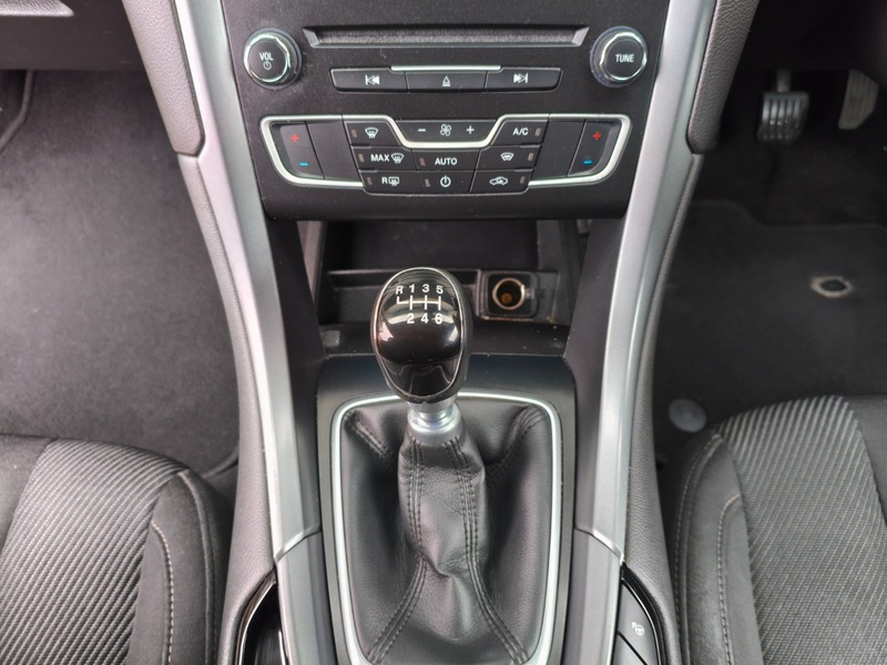 Used Ford Mondeo 2018 for sale - 77172874: Photo 32