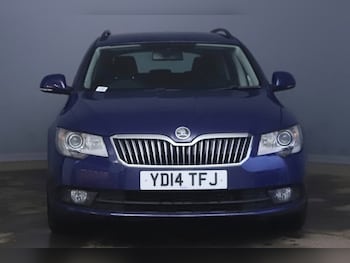 Used Skoda Superb 2014 for sale - 77572459: Photo