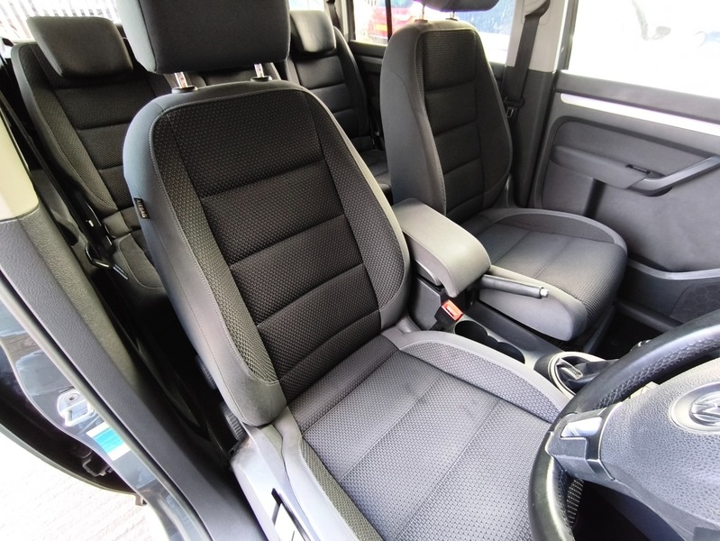 Used Volkswagen Touran 2014 for sale - 77213192: Photo 14