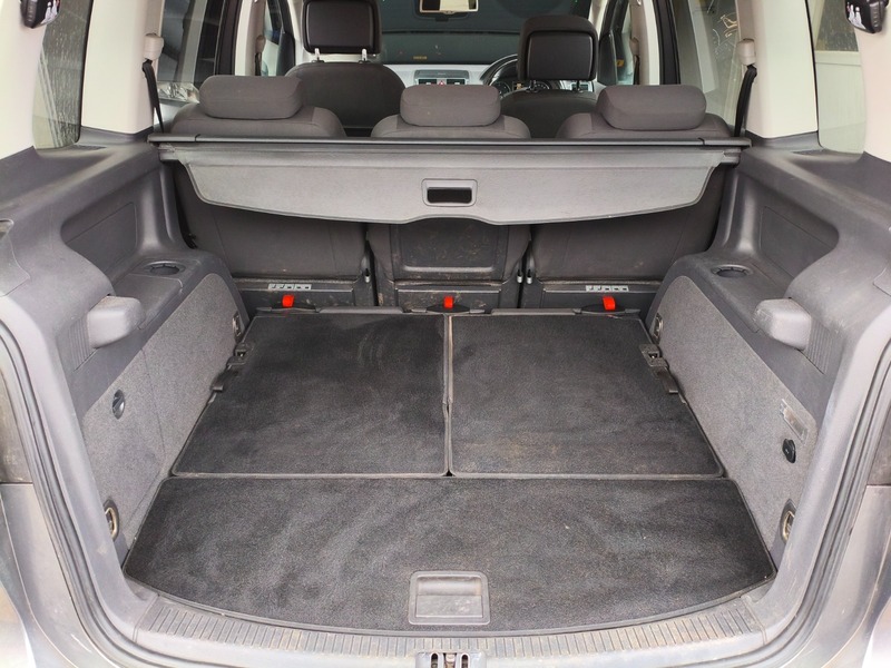 Used Volkswagen Touran 2014 for sale - 77213192: Photo 25