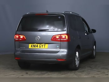 Used Volkswagen Touran 2014 for sale - 77213192: Photo