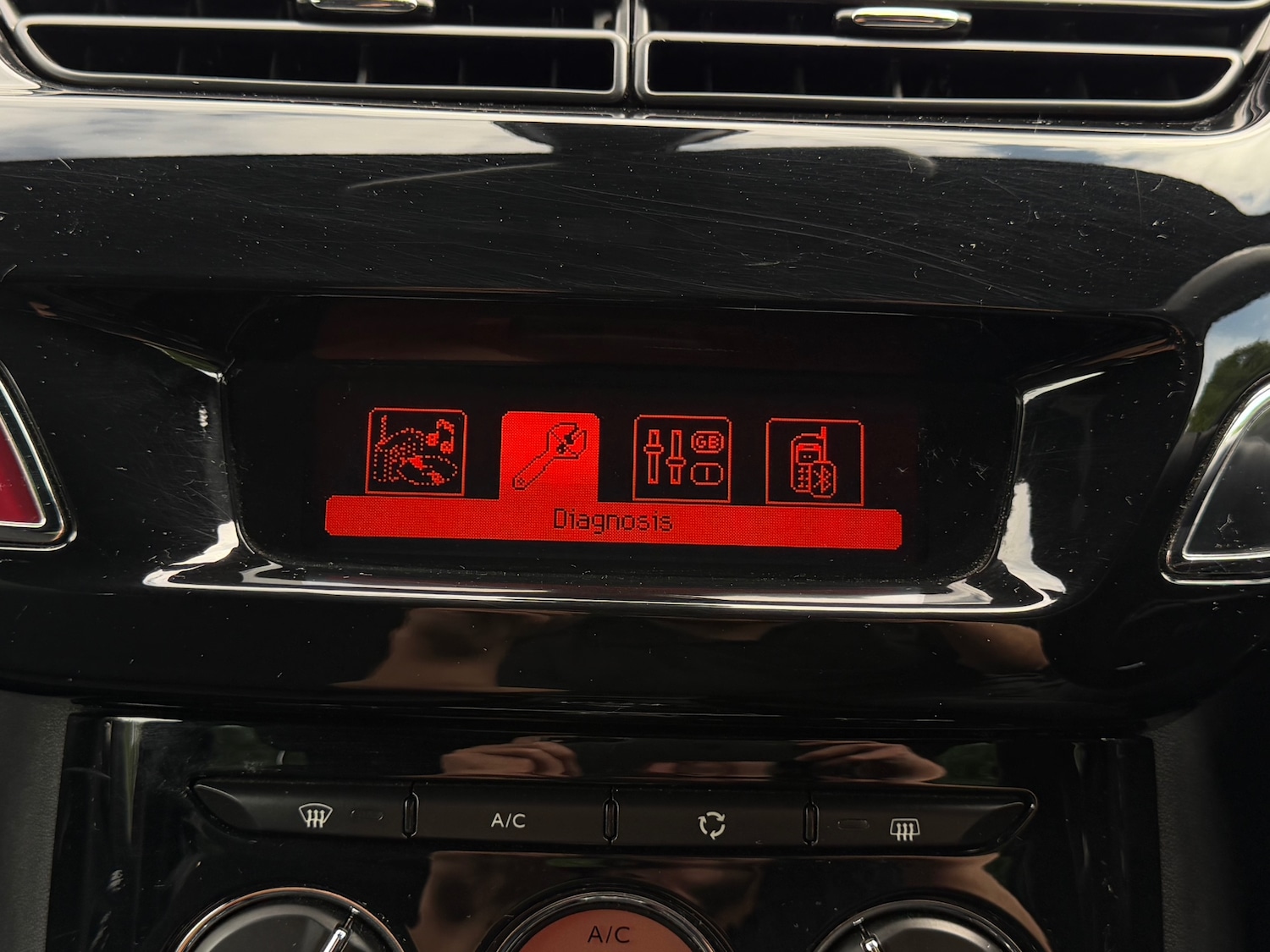 Used Citroen DS3 2014 for sale - 76619582: Photo 38