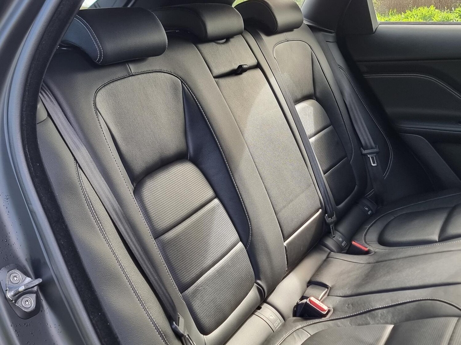 Used Jaguar F-Pace 2017 for sale - 77984140: Photo 12