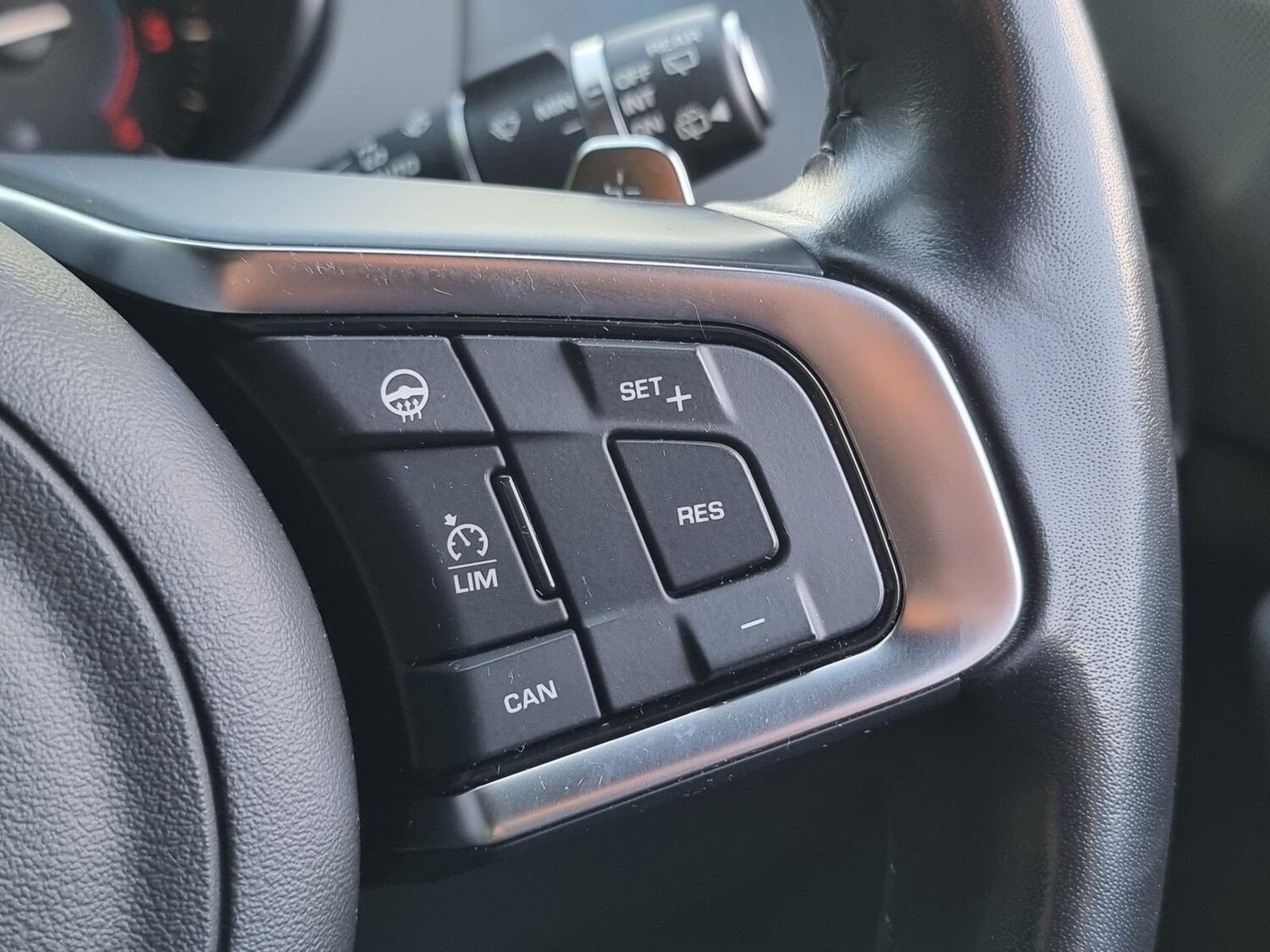 Used Jaguar F-Pace 2017 for sale - 77984140: Photo 24