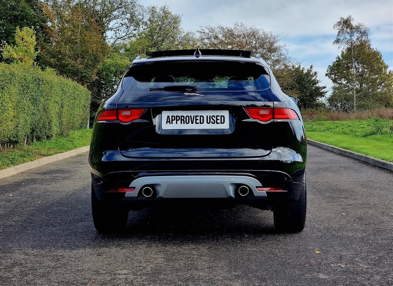 Used Jaguar F-Pace 2017 for sale - 77984140: Photo 5