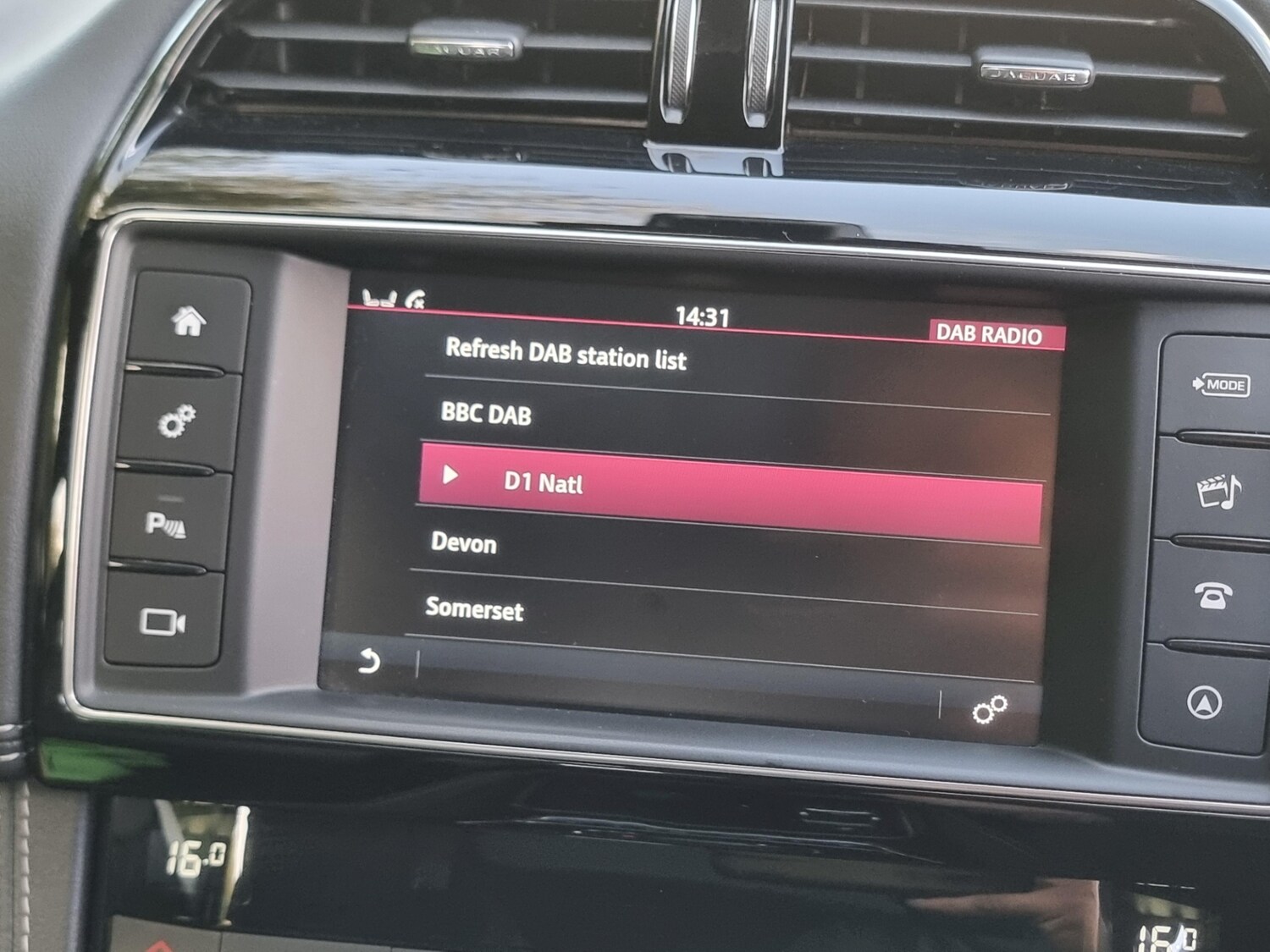 Used Jaguar F-Pace 2017 for sale - 77984140: Photo 50