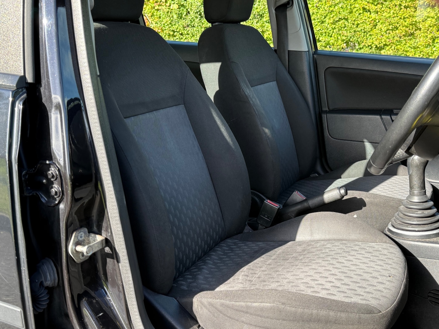 Used Ford Fiesta 2004 for sale - 76625409: Photo 22