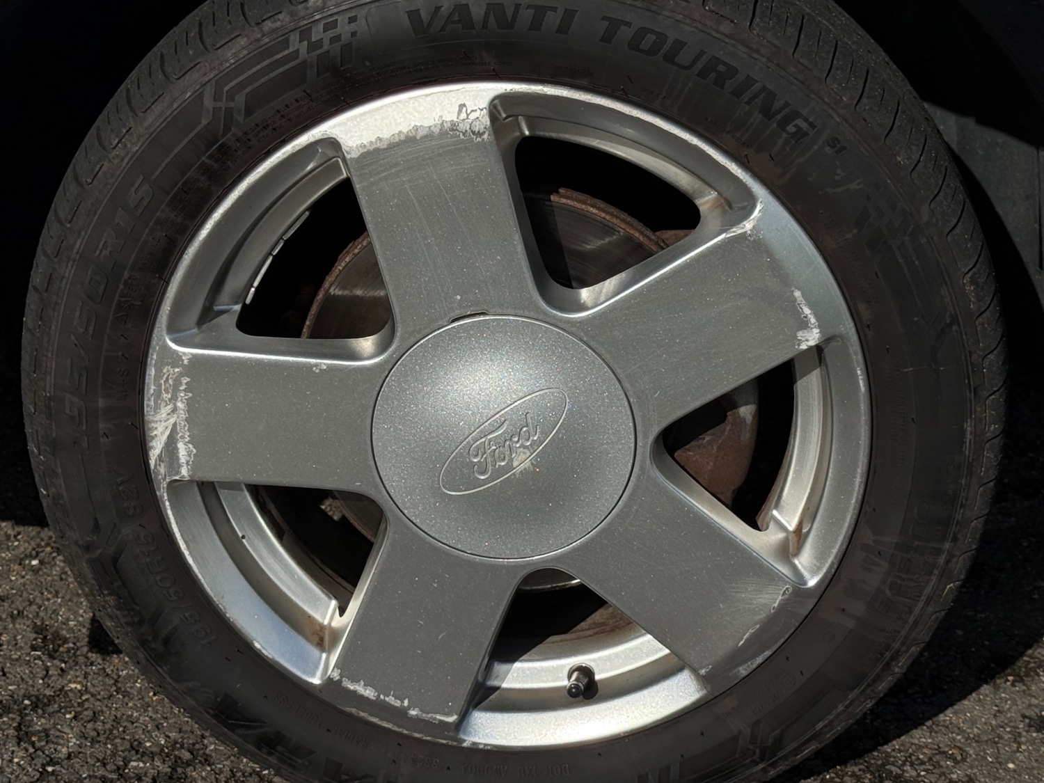 Used Ford Fiesta 2004 for sale - 76625409: Photo 9