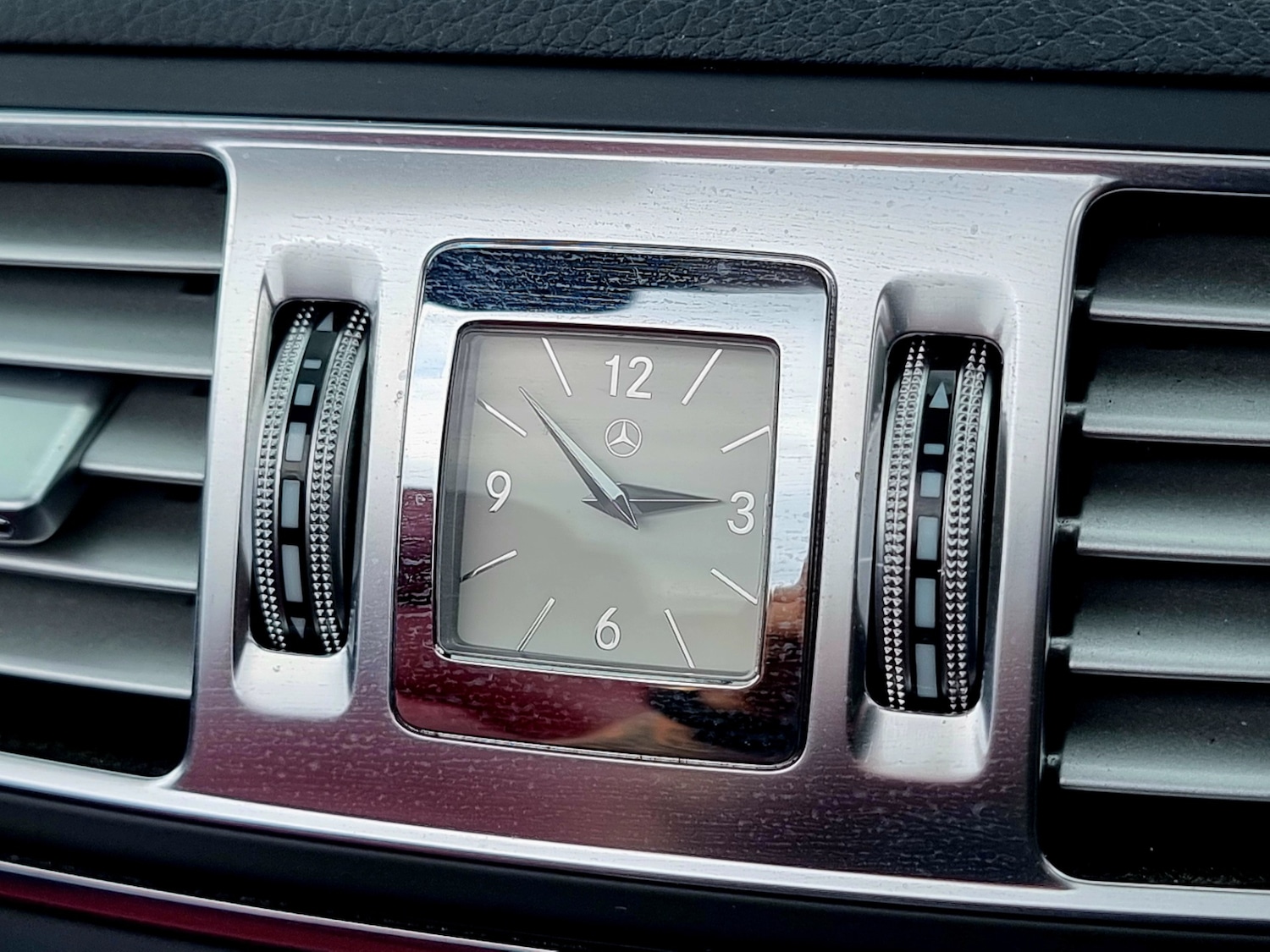 Used Mercedes-Benz E Class 2013 for sale - 76613522: Photo 39