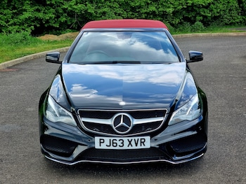 Used Mercedes-Benz E Class 2013 for sale - 76613522: Photo