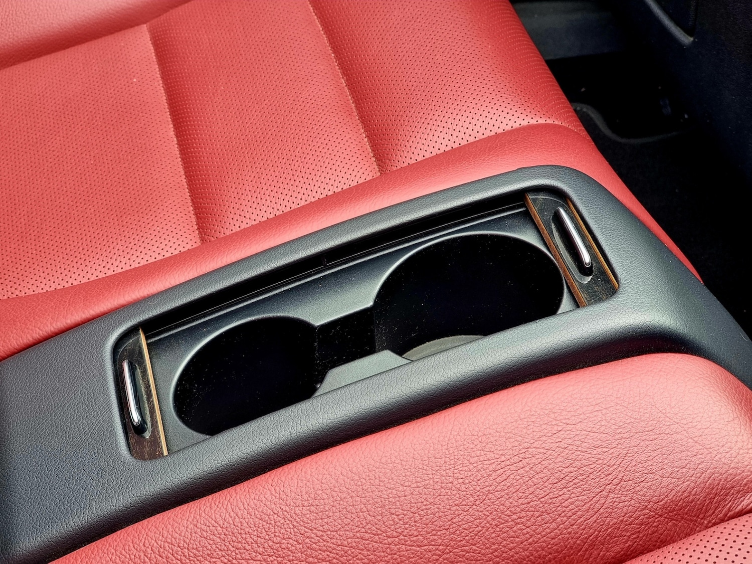 Used Mercedes-Benz E Class 2013 for sale - 76613522: Photo 40