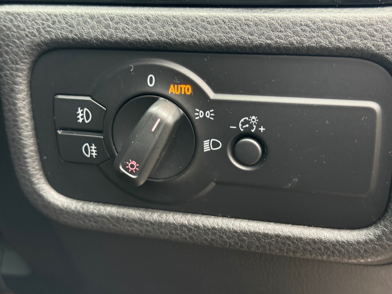 Used Volkswagen Touareg 2012 for sale - 77324337: Photo 40