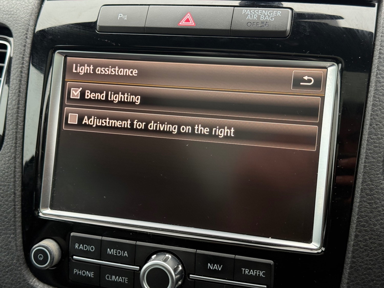 Used Volkswagen Touareg 2012 for sale - 77324337: Photo 50