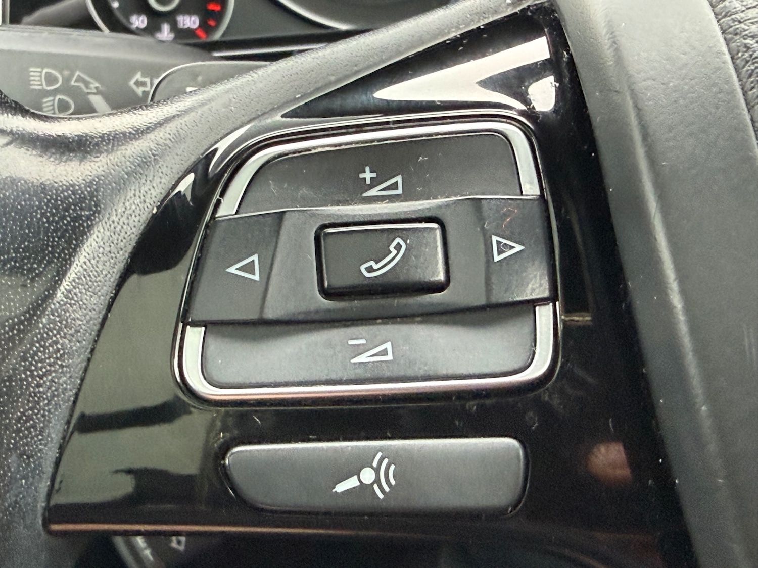 Used Volkswagen Touareg 2012 for sale - 77324337: Photo 53