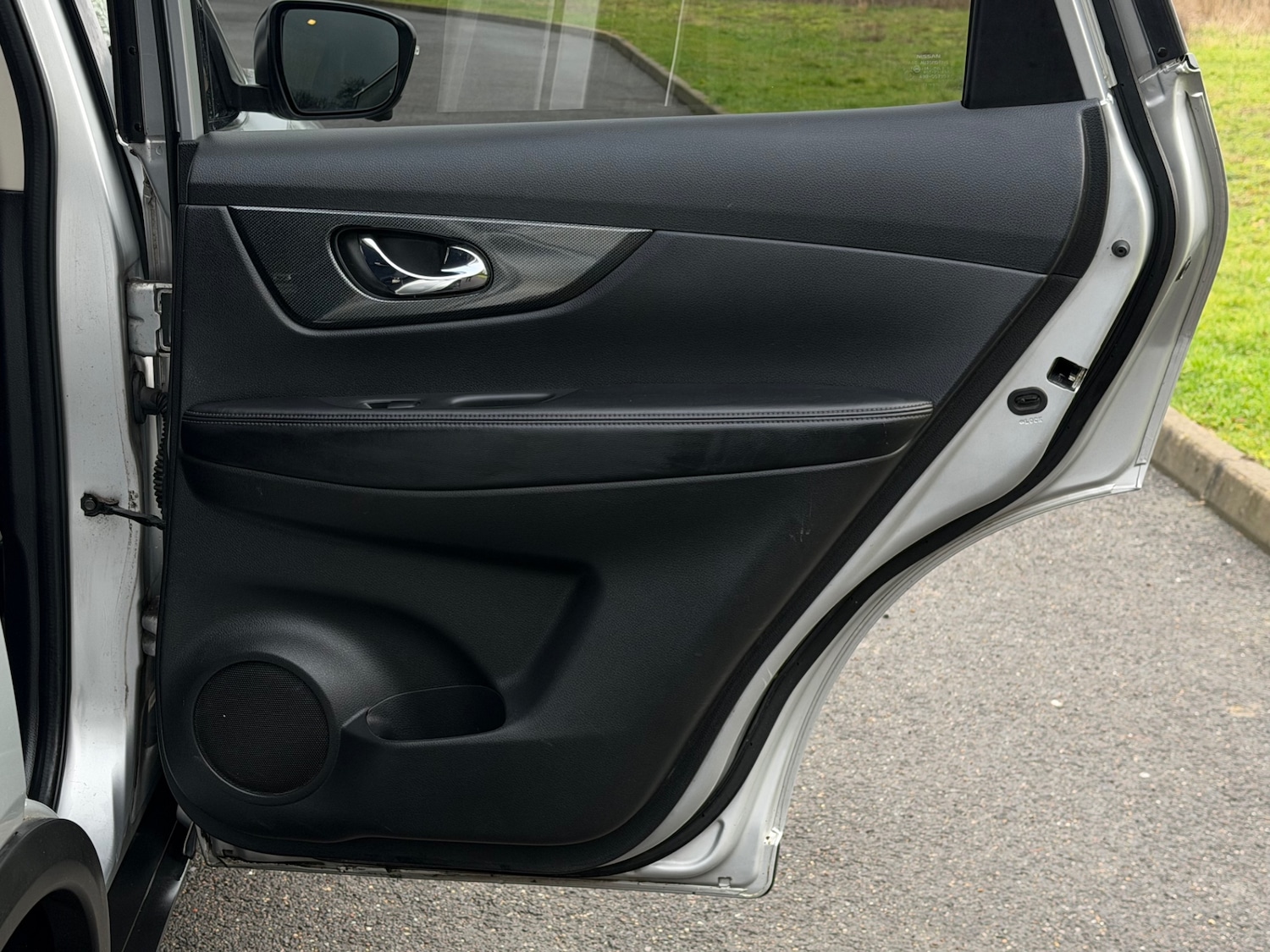 Used Nissan X-Trail 2015 for sale - 77248172: Photo 28