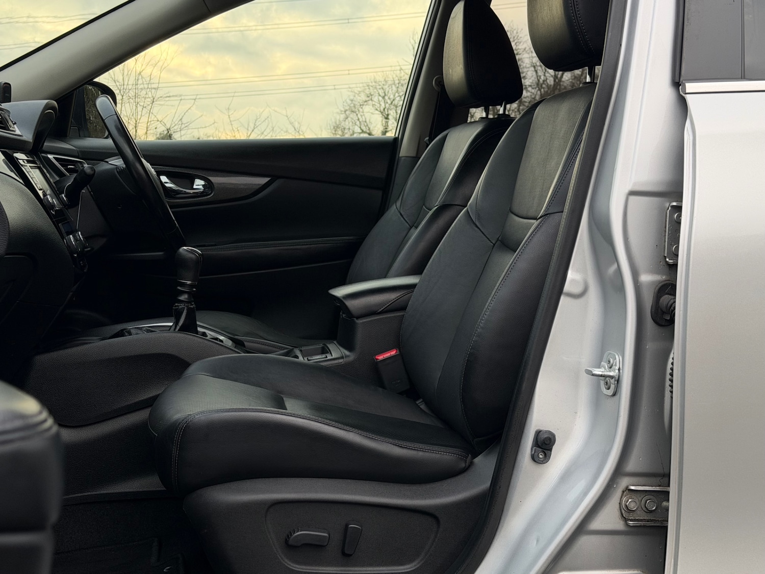 Used Nissan X-Trail 2015 for sale - 77248172: Photo 33