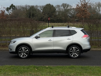 Used Nissan X-Trail 2015 for sale - 77248172: Photo