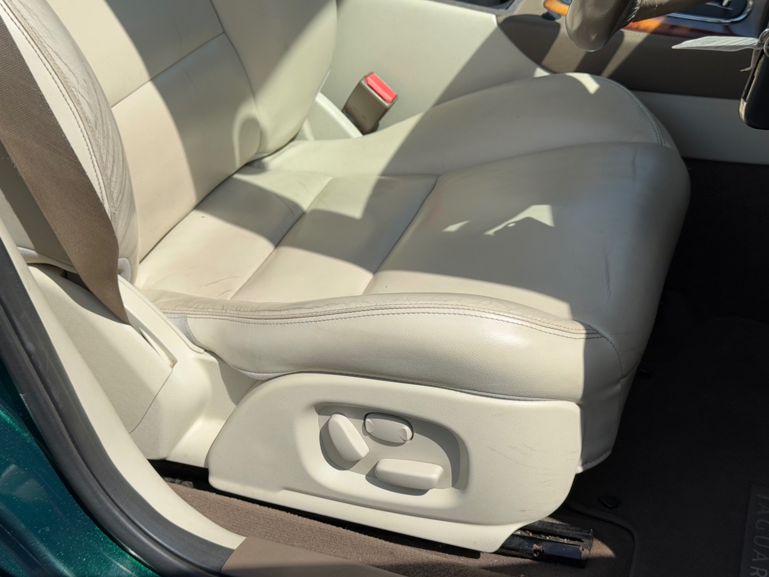 Used Jaguar S-Type 2007 for sale - 76619574: Photo 18