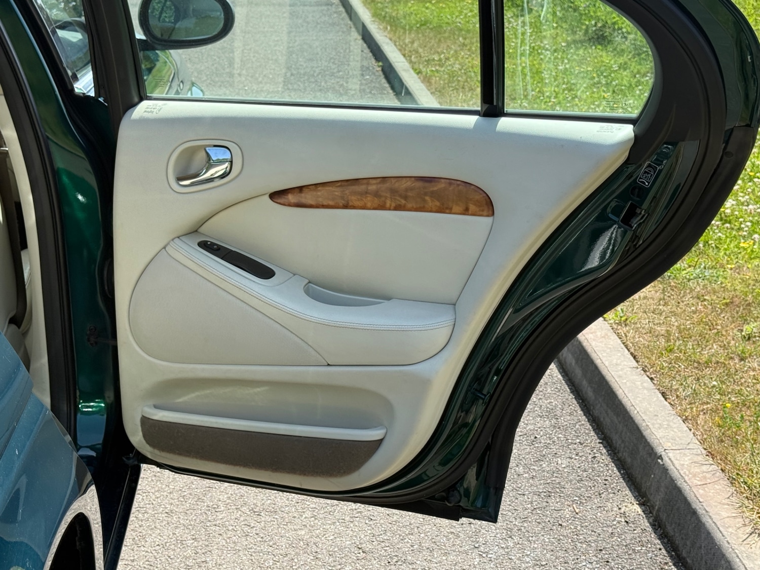 Used Jaguar S-Type 2007 for sale - 76619574: Photo 25