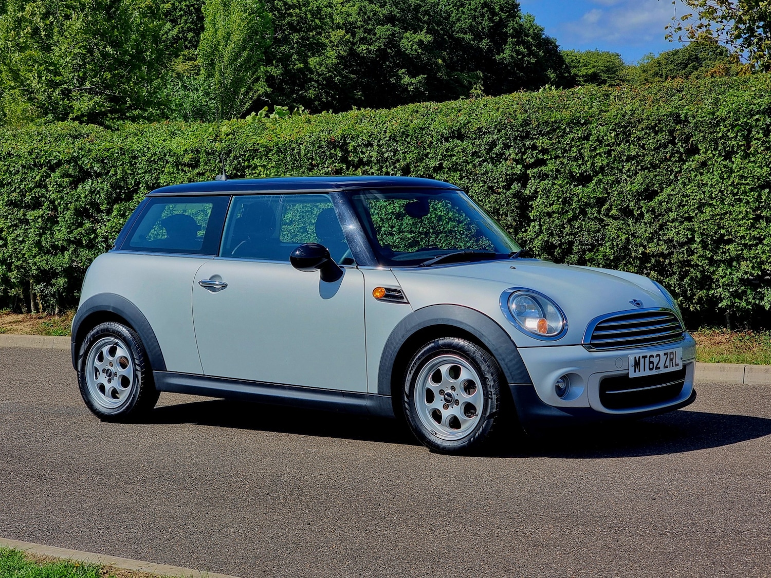 Used MINI Hatch 2013 for sale - 76612562: Photo 1