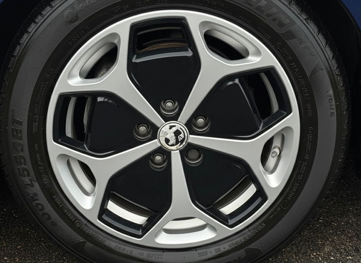 Used Vauxhall Ampera 2013 for sale - 77531948: Photo 12