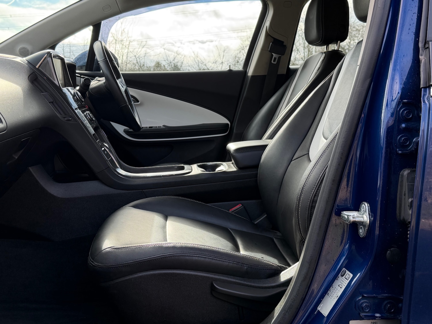 Used Vauxhall Ampera 2013 for sale - 77531948: Photo 29