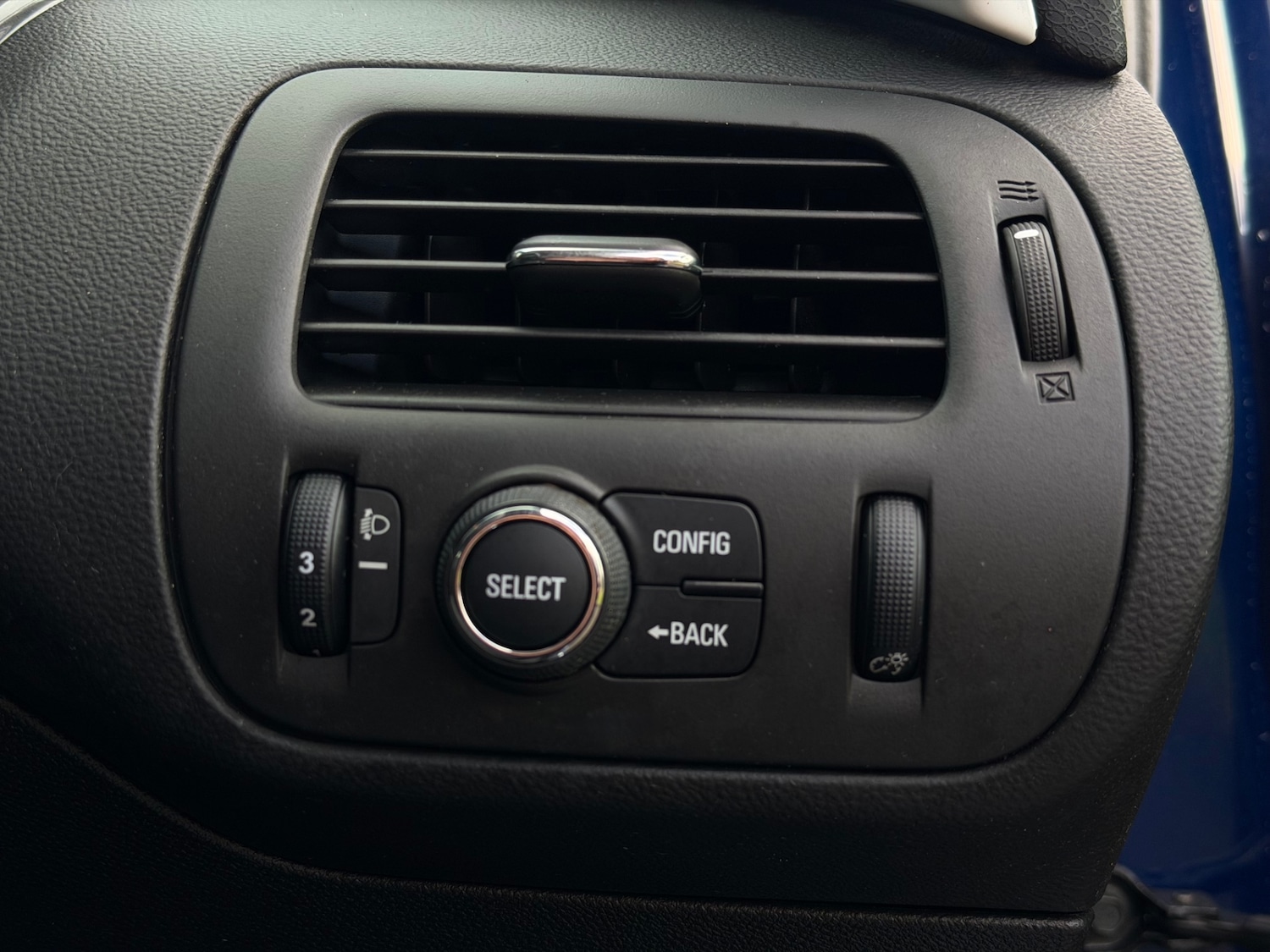 Used Vauxhall Ampera 2013 for sale - 77531948: Photo 31