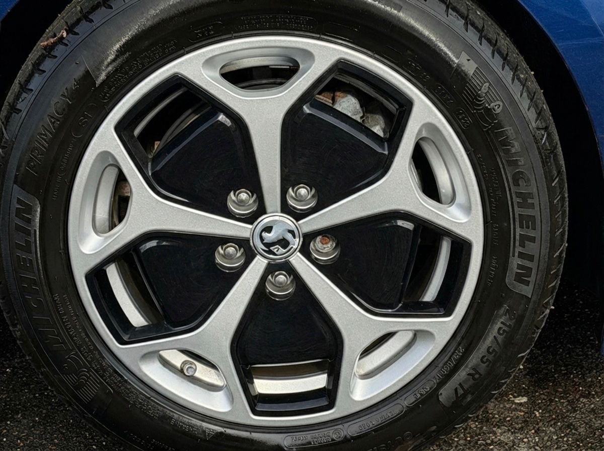 Used Vauxhall Ampera 2013 for sale - 77531948: Photo 9