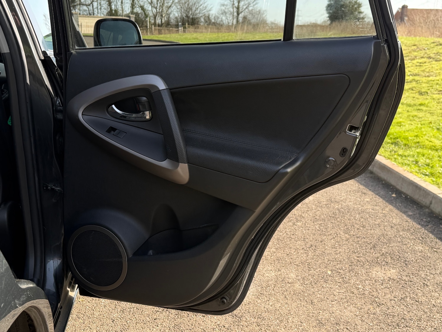 Used Toyota RAV4 2009 for sale - 77578949: Photo 28