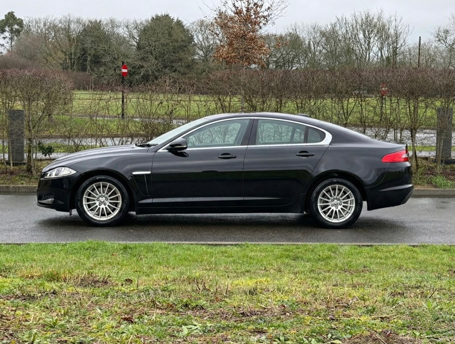 Used Jaguar XF 2012 for sale - 77475648: Photo 4