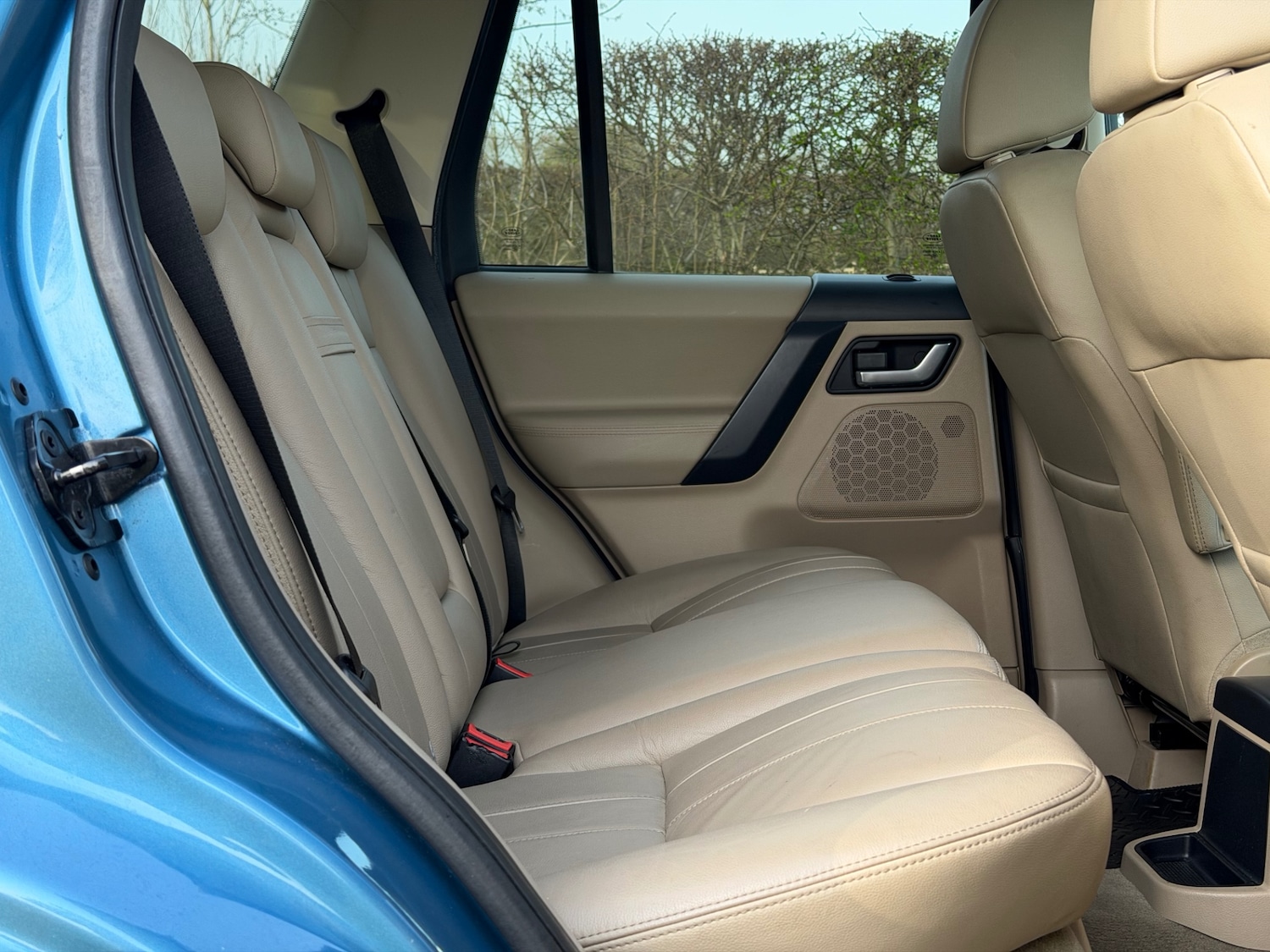 Used Land Rover Freelander 2012 for sale - 77763058: Photo 11