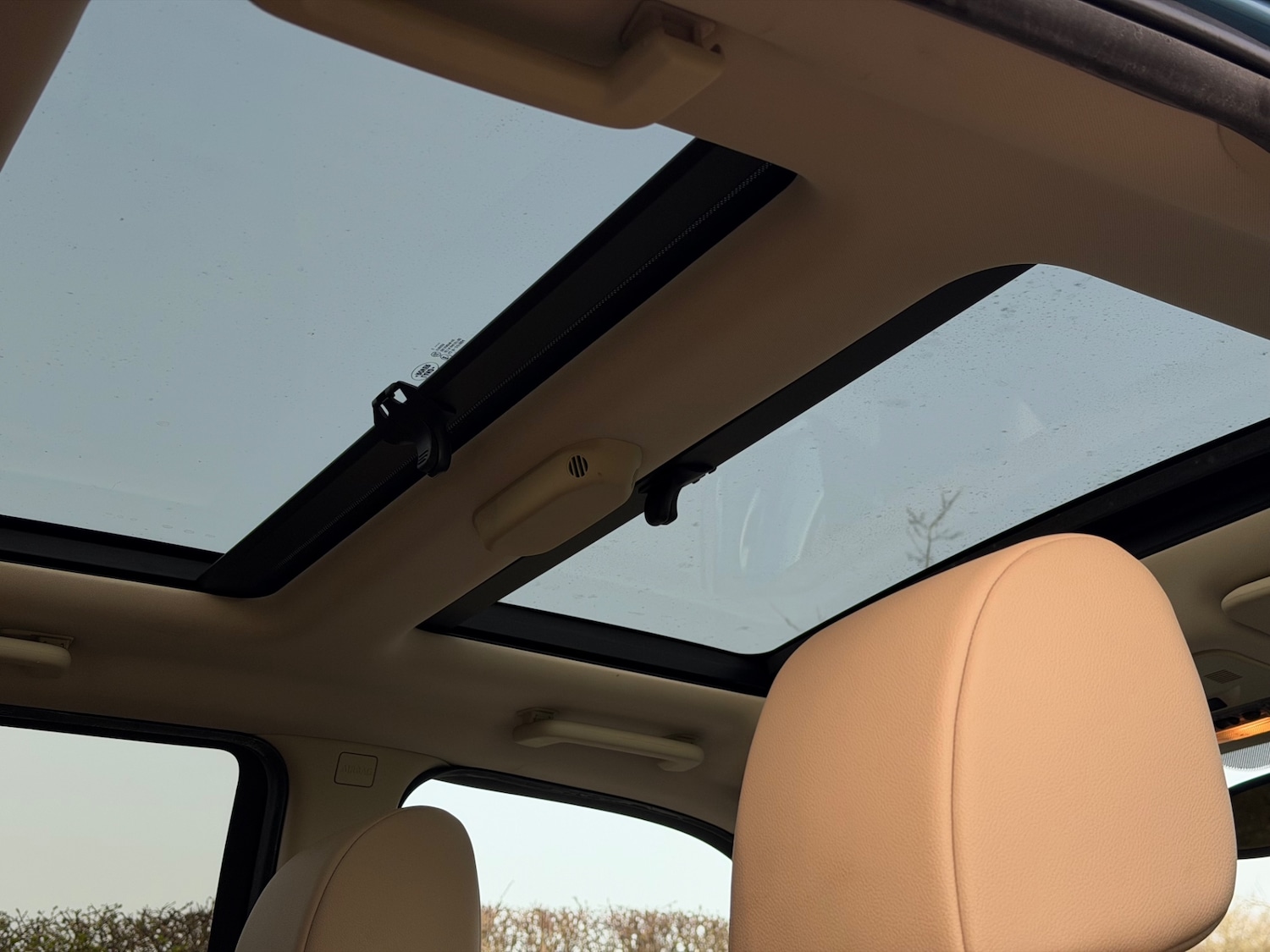 Used Land Rover Freelander 2012 for sale - 77763058: Photo 12