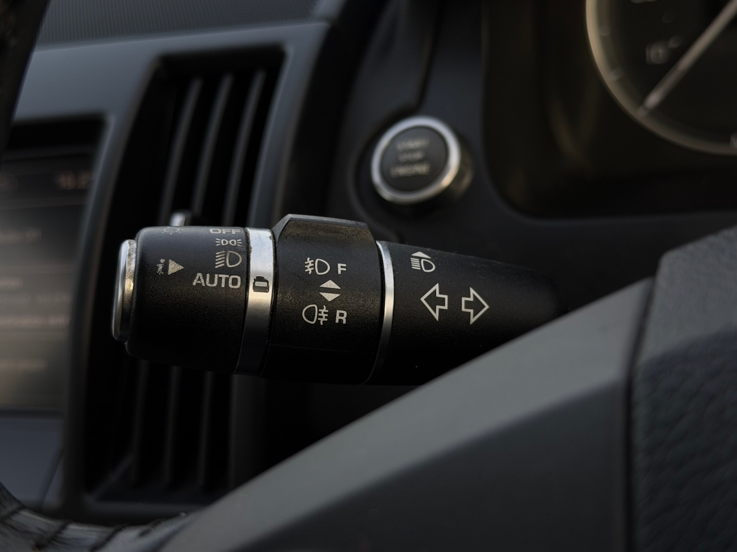 Used Land Rover Freelander 2012 for sale - 77763058: Photo 33