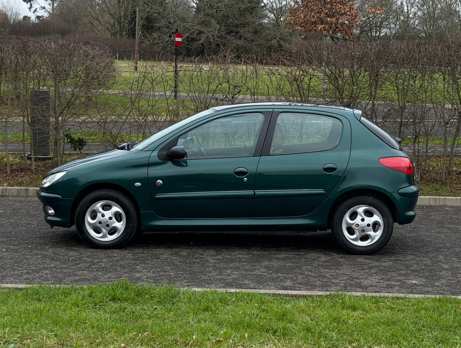 Used Peugeot 206 2002 for sale - 77062119: Photo 4