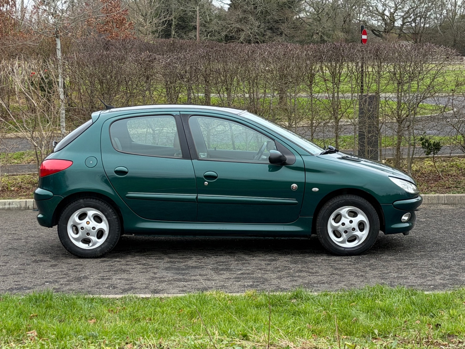 Used Peugeot 206 2002 for sale - 77062119: Photo 8
