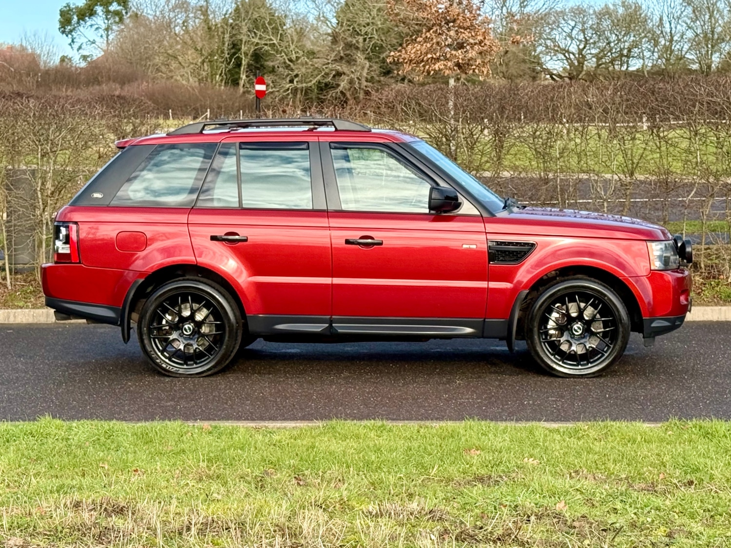 Used Land Rover Range Rover Sport 2010 for sale - 77168117: Photo 2
