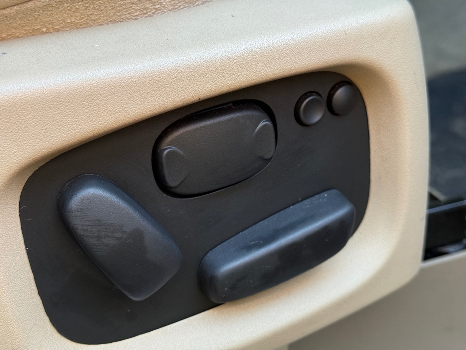 Used Land Rover Range Rover Sport 2010 for sale - 77168117: Photo 37