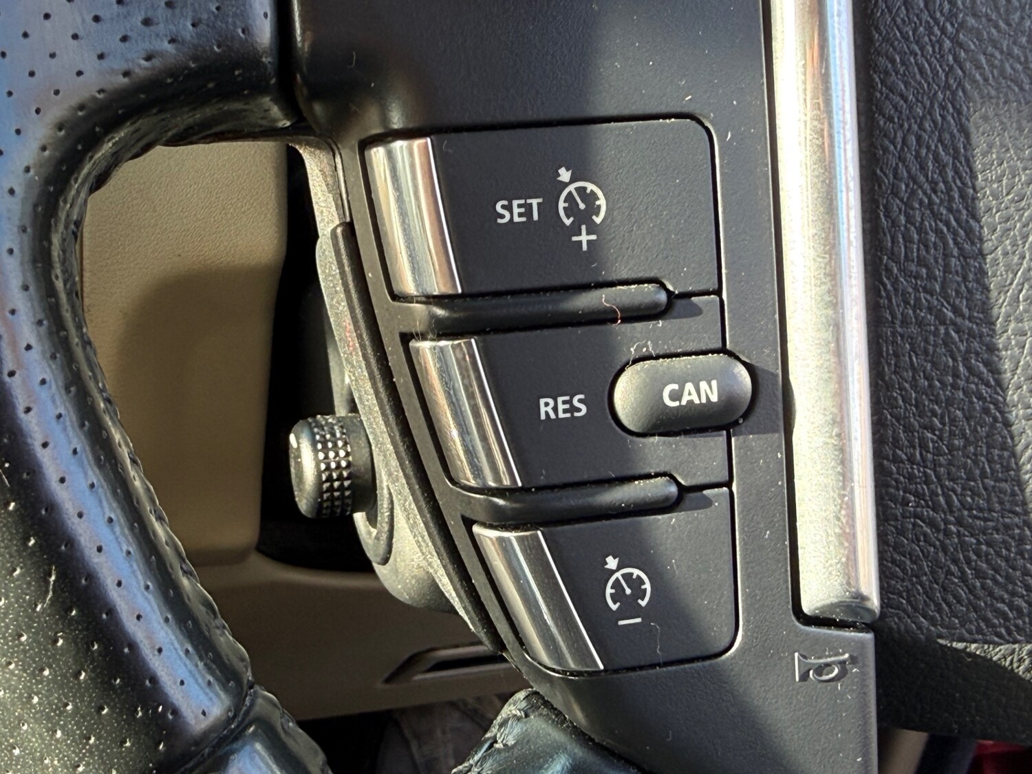 Used Land Rover Range Rover Sport 2010 for sale - 77168117: Photo 49