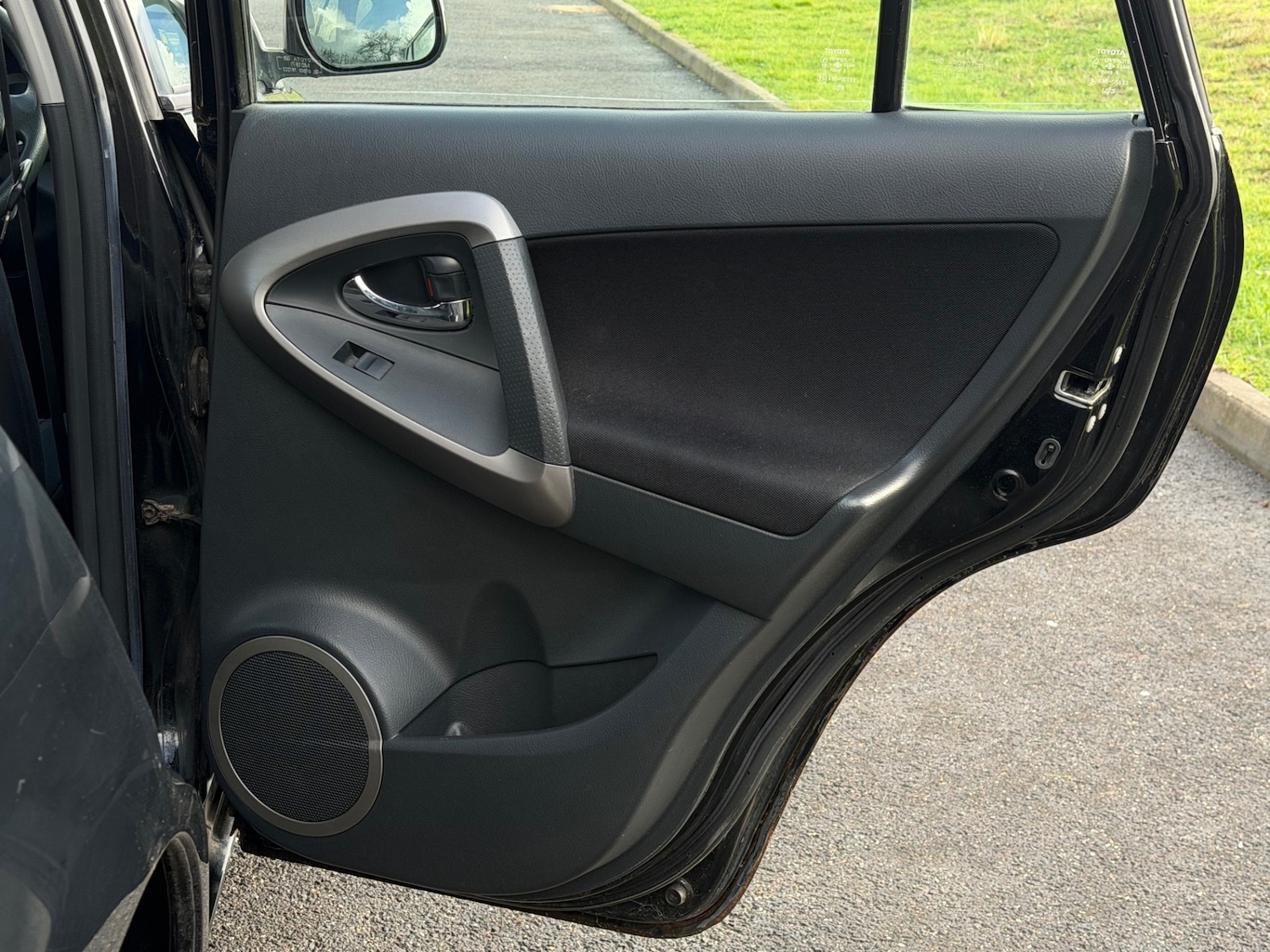 Used Toyota RAV4 2006 for sale - 77351234: Photo 14