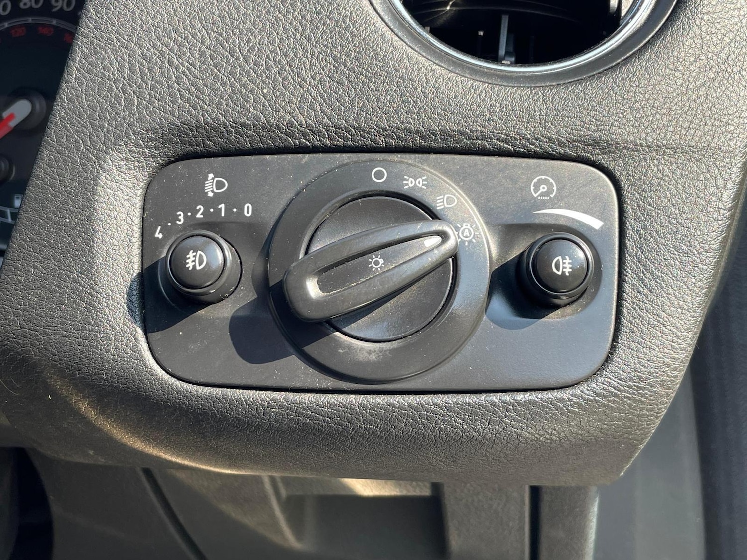 Used Ford Mondeo 2009 for sale - 76663712: Photo 13