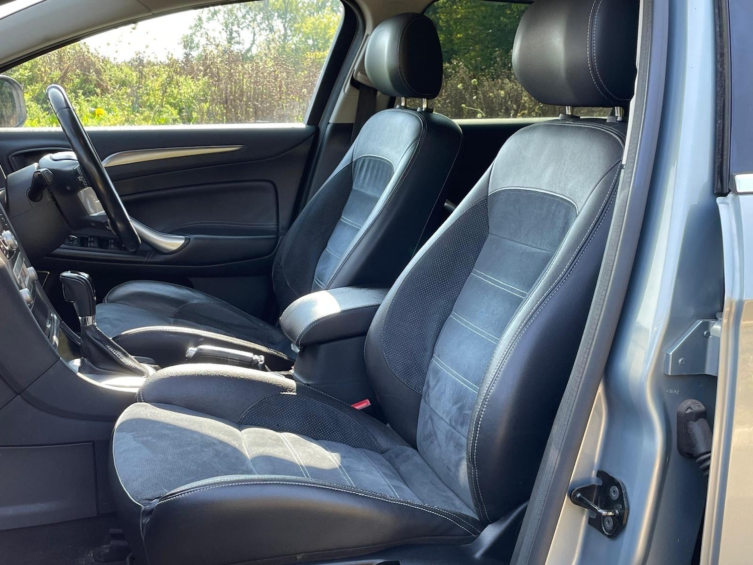 Used Ford Mondeo 2009 for sale - 76663712: Photo 7