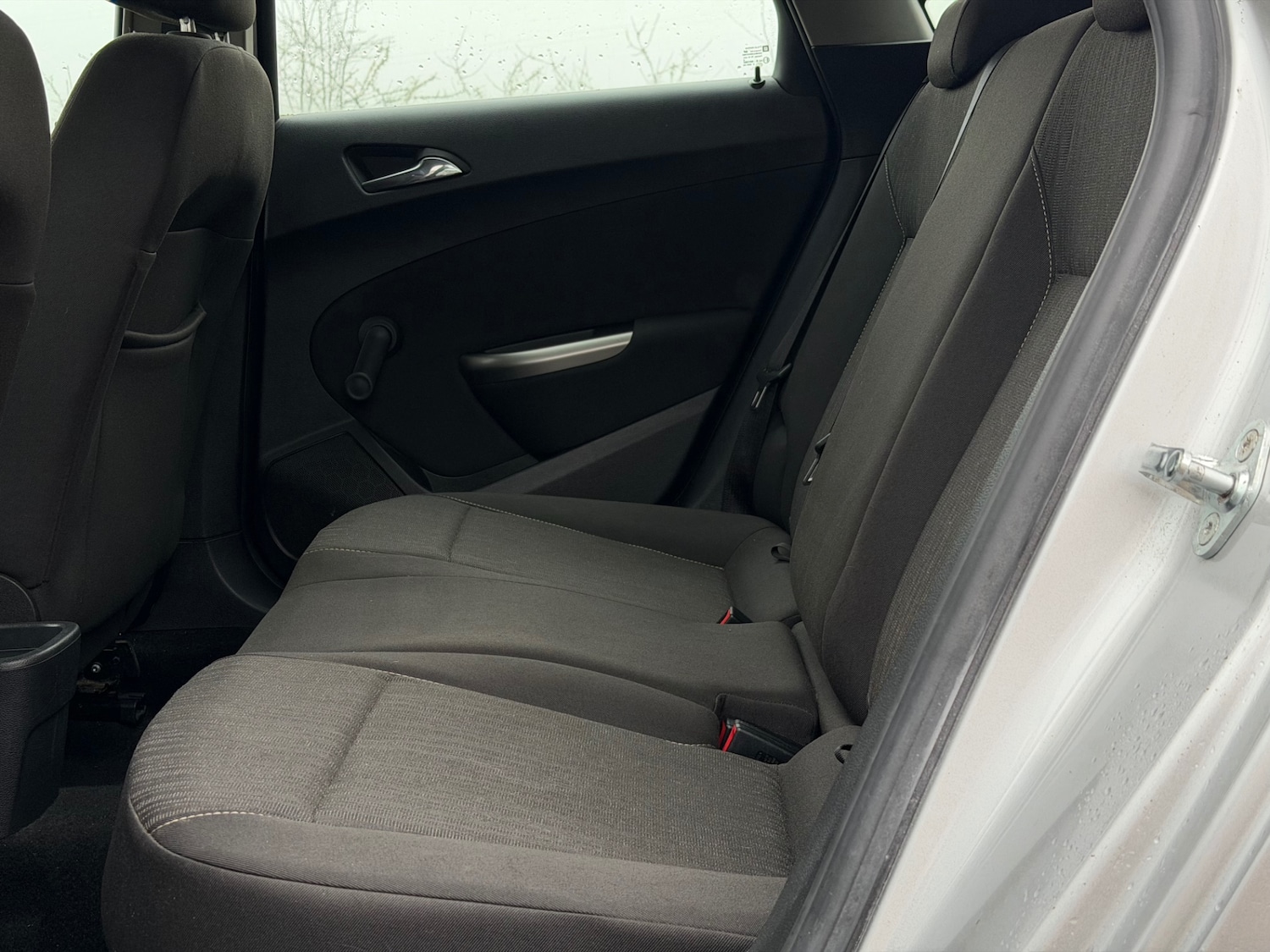 Used Vauxhall Astra 2012 for sale - 77801980: Photo 16