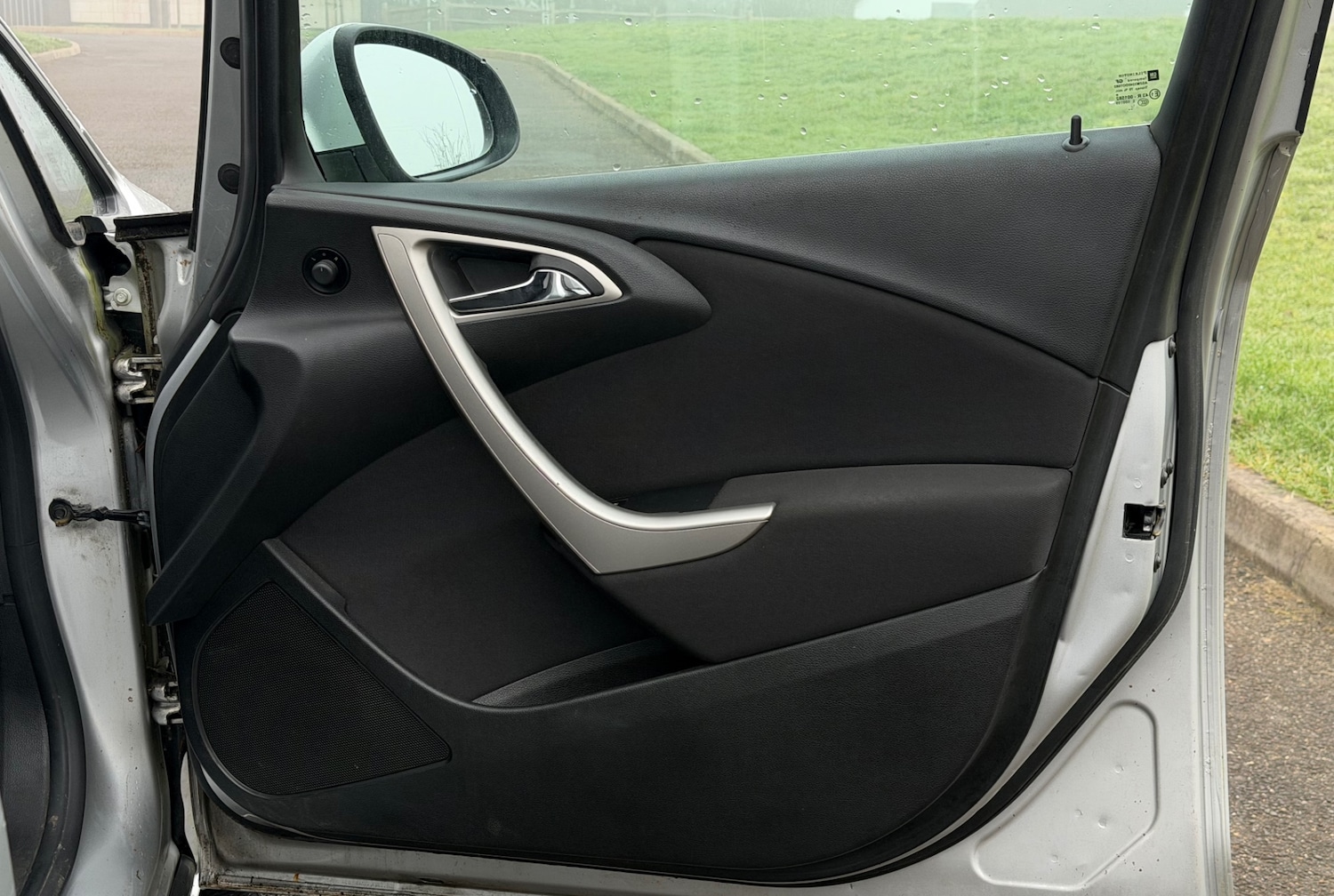 Used Vauxhall Astra 2012 for sale - 77801980: Photo 19