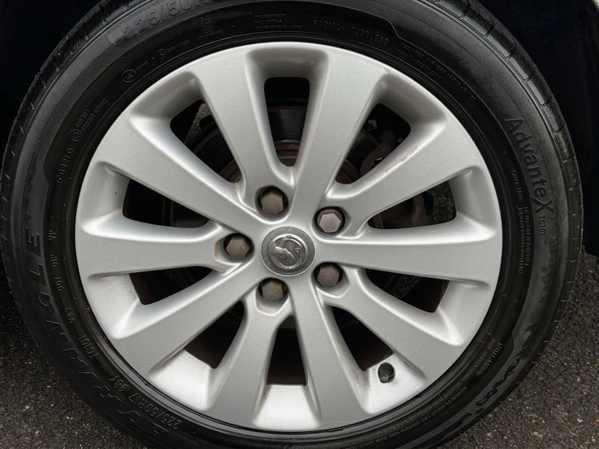 Used Vauxhall Astra 2012 for sale - 77801980: Photo 8