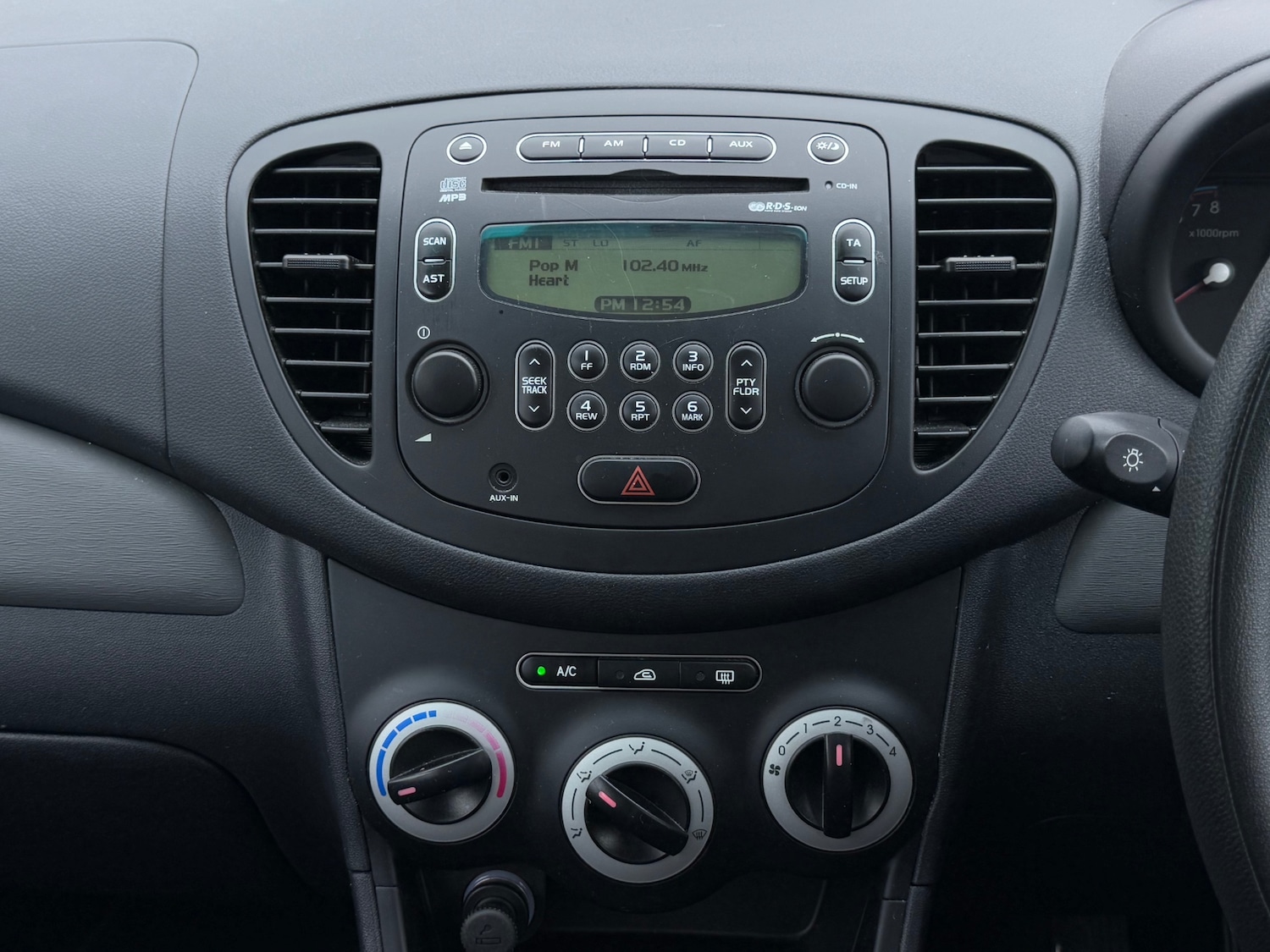 Used Hyundai i10 2009 for sale - 76616606: Photo 22